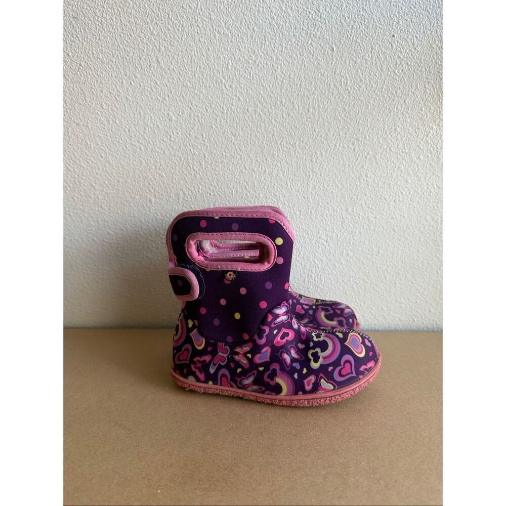 Bogs Girls’ Baby Bogs Rainbow Waterproof Boots w/ Handles (Toddler) size 10